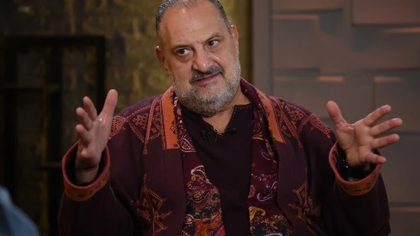 رفضت خالد الصاوي: لو كنت أبًا لبنات لرفضت تقديم "عمارة يعقوبيان"