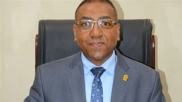 أستاذ بهندسة أسيوط ضمن اللجنة المؤقتة لتأسيس نقابة التكنولوجيين