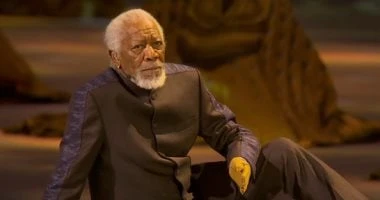 عميق ورنان.. مورجان فريمان يعلق على صوته المميز