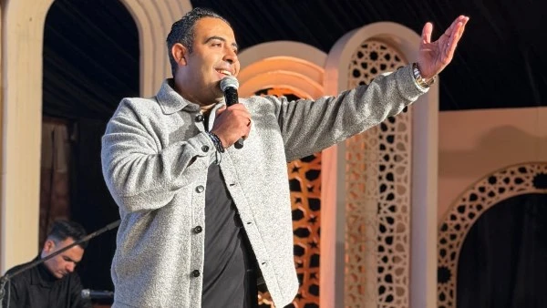 محمد عدوية يتألق في سهرة رمضانية صور