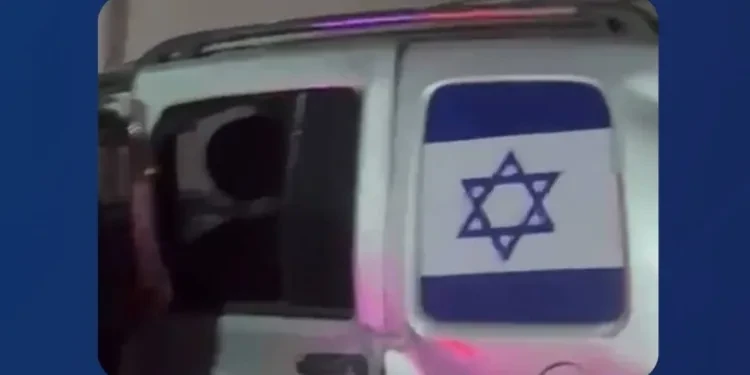 عربة تحمل علم إسرائيل تدهس مواطنين بـ كرداسة والأمن يتحفظ على السائق