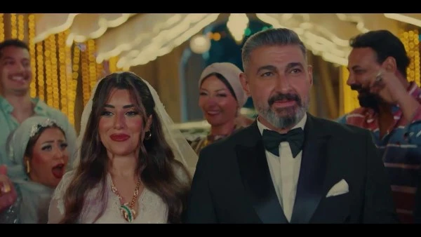 كيمياء خاصة تجمع آيتن عامر وياسر جلال في مشاهد كلهم بيحبوا مودى