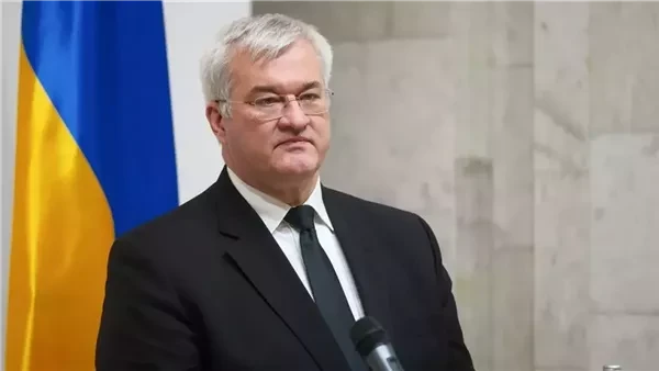 وزير خارجية أوكرانيا يدين الهجمات الروسية المكثفة ويطالب بعقوبات إضافية