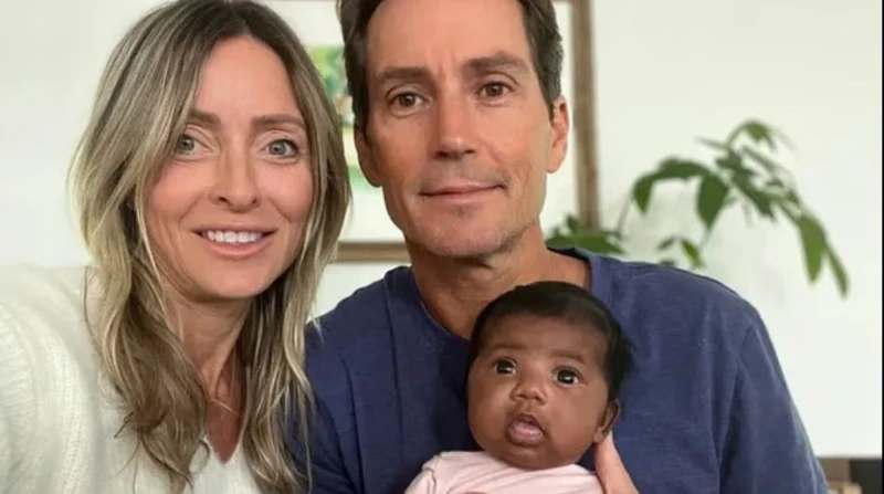 زوجان يقاضيان عيادة تلقيح صناعي بسبب خطأ كارثي في فلوريدا