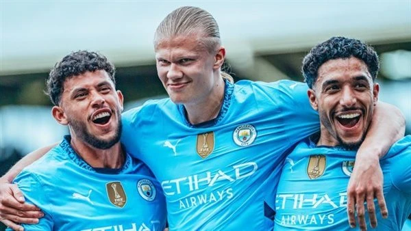 مرموش دكة.. تشكيل مانشستر سيتي لمواجهة توتنهام في قمة الدوري الإنجليزي