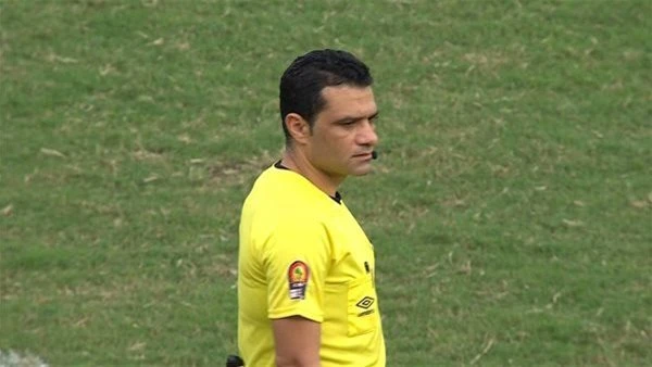 محمود البنا : التحكيم المصري كارثي .. و " مختطف" بسبب أوسكار رويز