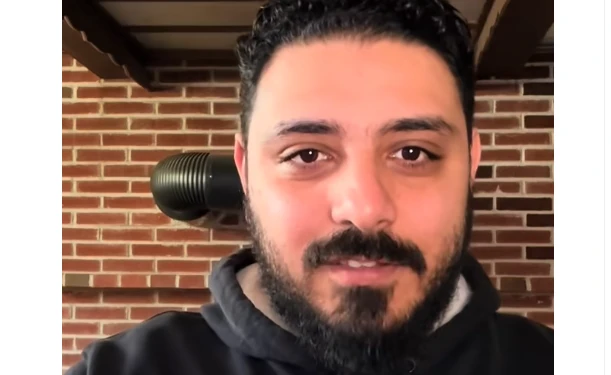 اللطخ ده بيسيئ للنبي محمد صلي الله عليه وسلم في أغنية يا نبي سلام عليك: لطخ ابن لطخ