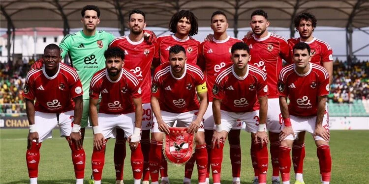 ثنائي الأهلي على رادار بيراميدز. الحقيقة الكاملة خلف الكواليس