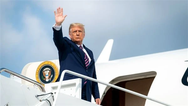 ترامب: إيران "تتحدث بجدية" معنا ونأمل موافقتهم على التخلي عن الأسلحة النووي