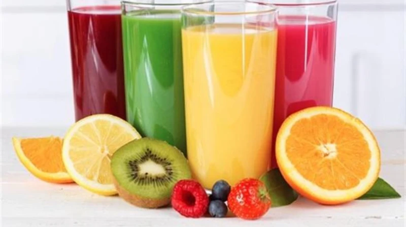 كيوي بالليمون، استغلي فاكهة الشتاء لمشروبات مميزة على مائدة إفطار رمضان 2026