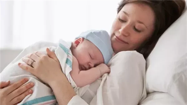 للحفاظ على حياة الأم والجنين.. تفاصيل مبادرة رئيس الجمهورية لحماية الأم والجنين