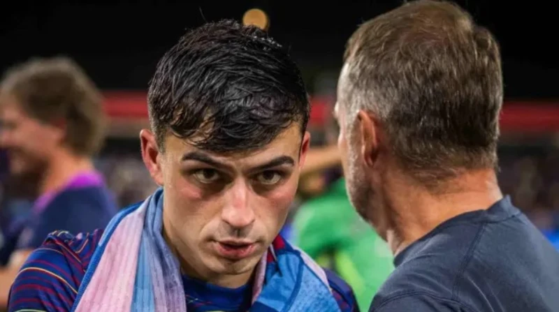 ممنوع الكاتشب والغناء تحت الدش. كيف يحول المدربون حياة اللاعبين "ثكنة عسكرية"