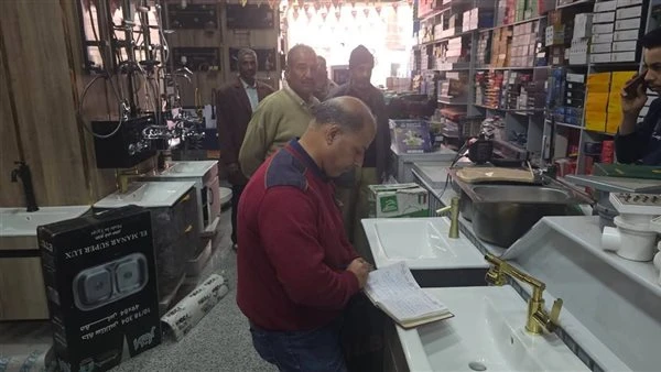 تكثيف حملات التفتيش ونشر ثقافة السلامة المهنية بمنشآت أسيوط