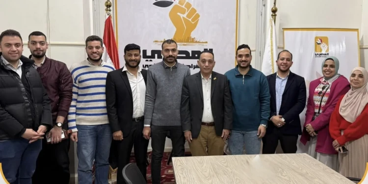 “المصري الديمقراطي” يبحث مع ممثلين لخريجي دفعة 2023 من الصيدلة والعلاج الطبيعي أزمة التكليف وسبل انتزاع الحقوق