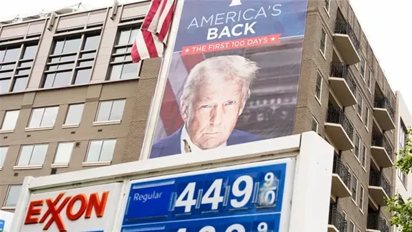 استطلاع أمريكي: 48% من المواطنين يحملون ترامب مسؤولية ارتفاع أسعار البنزين