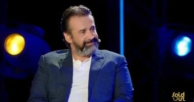 كريم عبد العزيز وفريق مطلوب عائليا يبحثون عن دولة أوروبية للتصوير الخارجى