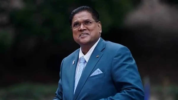 سورينام تعلن وفاة رئيسها السابق تشان دريكابيرساد سانتوخي