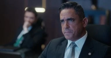 رأس الأفعى الحلقة 25.. ظهور مميز للنجمين أحمد عز وعمرو يوسف