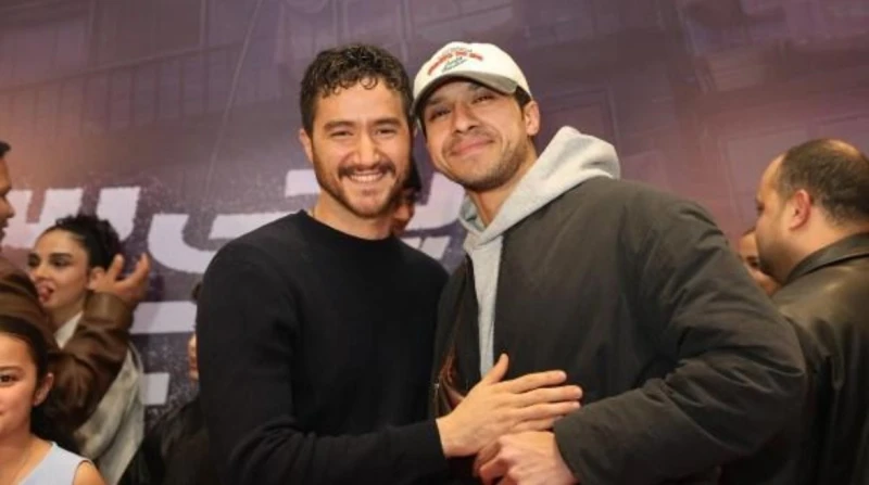 في "إيجي بيست". ناقد كبير يشيد بتجربة عصام عمر كـ"منتج منفذ"