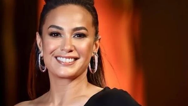 هند صبري: عيد سعيد عليكم وعلى كل اللي بتحبوهم ويعود عليكم بالفرحة دايمًا