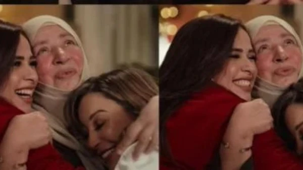 أشرف زكي: عبلة كامل ترفض أى دعم وعايزة فلوسها “من عرق جبينها”