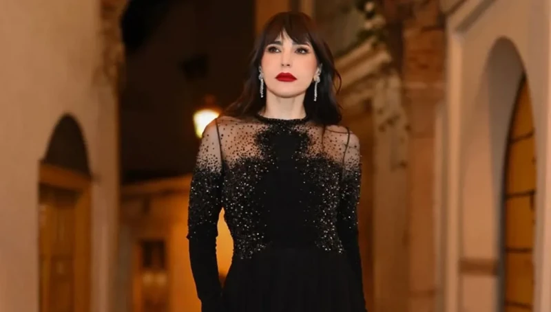 عبير نعمة تتألّق بفستان أسود ملكي من توقيع جورج حبيقة في تونس (صور)