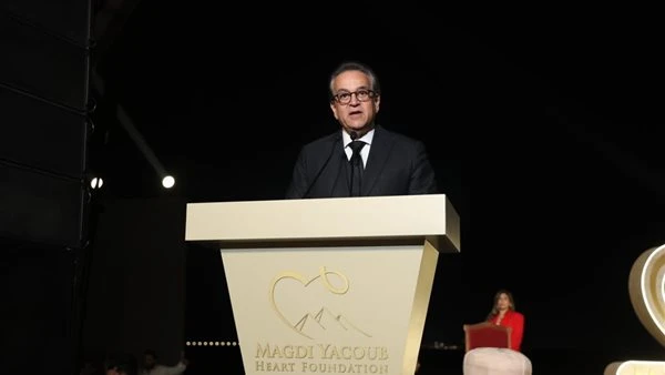 وزير الصحة يشيد بدور مؤسسة مجدي يعقوب الرائد في إنقاذ القلوب