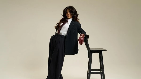 بسنت حاتم تلمّح لمفاجأة فنية جديدة وتواصل نشاطها بقوة