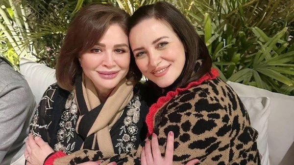 إلهام شاهين تشيد بأبطال مسلسل "حكاية نرجس"