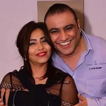 حبس شقيق شيرين عبد الوهاب بتهمة التعدي عليها بالضرب.. وهذه عقوبته بالقانون