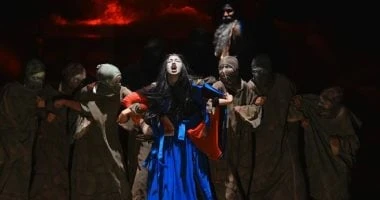 أيام الشارقة المسرحية يختتم اليوم دورته الـ35