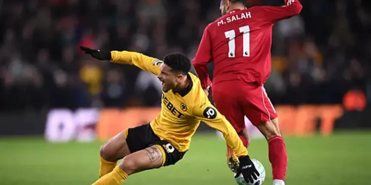 وولفرهامبتون يقهر ليفربول 2-1. جوميز ودا كوستا يطيحان بالريدز