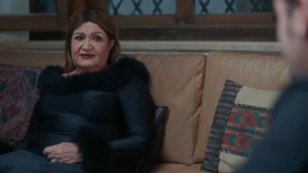 ميمي جمال تشعل وكمياء تطلب العودة لحجاج بعد الطلاق