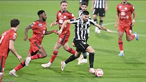 الاتفاق يستضيف الشباب في مواجهة قوية الليلة بالدوري السعودي