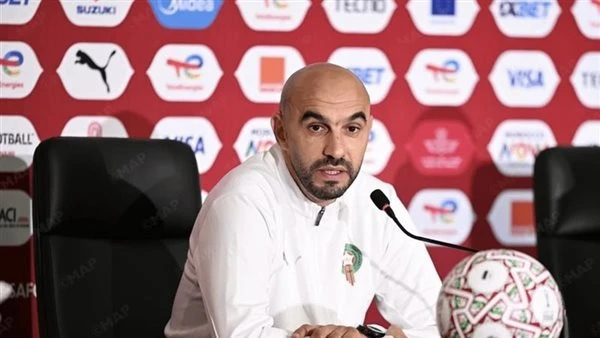 اقتراب وليد الركراكي من تدريب أحد أندية الدوري الإنجليزي الممتاز