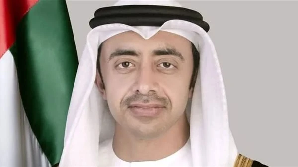 عبدالله بن زايد يبحث مع عدد من وزراء الخارجية التطورات في المنطقة