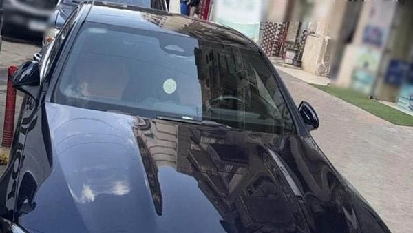 تفاصيل واقعة تعدي صاحب سيارة تحمل شعار مجلس النواب في مصر الجديدة
