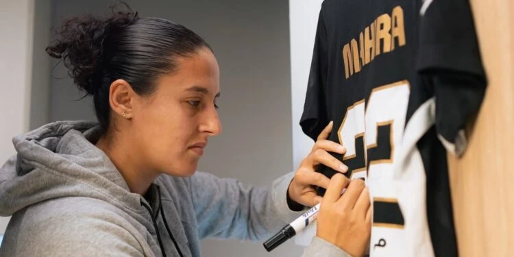 “مهيرا علي”. أول محترفة مصرية في الدوري الصيني