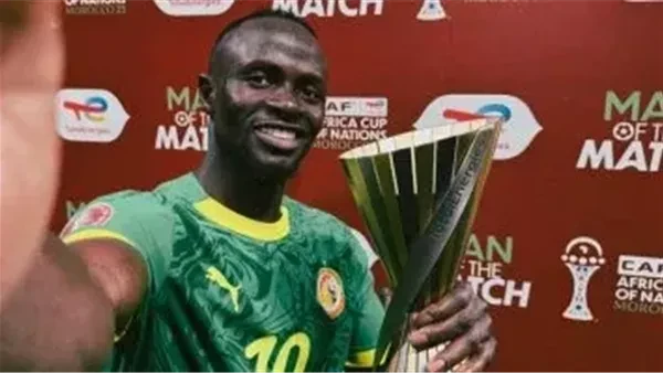ماني في قلب الجدل.. كاف يطالب بإعادة جائزة أفضل لاعب بعد سحب لقب السنغال