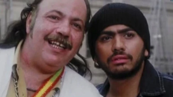 أحلى تامر حسني يسترجع ذكرياته مع طلعت زكريا