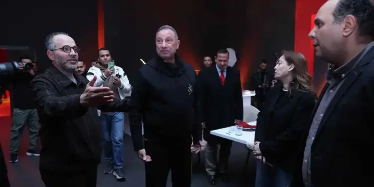 الخطيب رفع يده… عبد الحفيظ وياسين منصور مسكوا زمام الصفقات