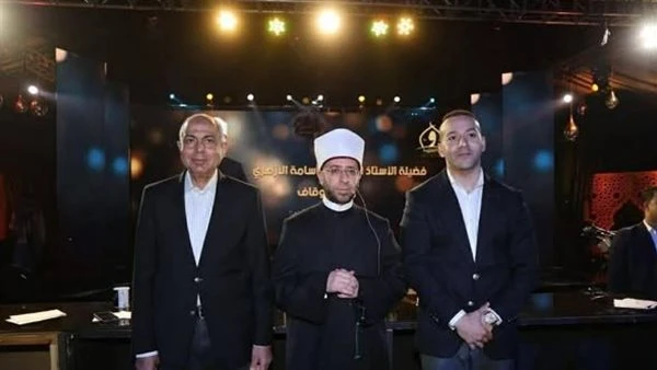 ليلة روحانية ومفاجأة إنسانية..ماذا حدث في جولة وزير الأوقاف ومحافظ المنيا بمغاغة؟