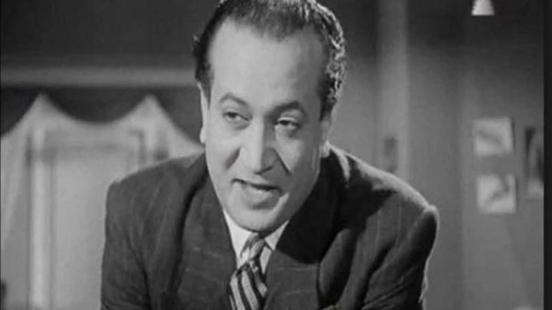 فى فاخر فاخر تزوج من خارج الوسط الفني وابنته فنانة شهيرة