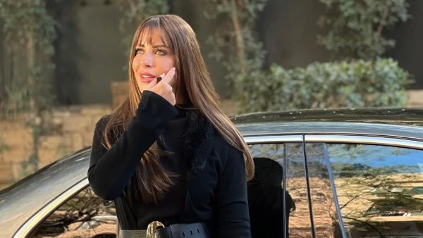 ريم مصطفى في ورطة بعد اختراق هاتفها فشل مخططاتها بـ فن الحرب