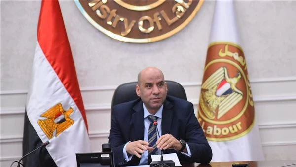 صرف 3.32 مليون جنيه منحا جديدة لضحايا حوادث العمالة في 3 محافظات