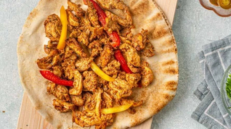 "لحمة وفراخ". أسهل طريقة لعمل الشاورما في المنزل