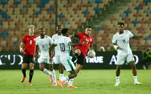 ودية بطعم السياسة. إيران في انتظار النسور الخضر