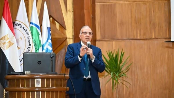 وزير الري: تعويض نقص أعداد المهندسين والفنيين من خلال زيادة الاعتماد على التكنولوجيا الحديثة