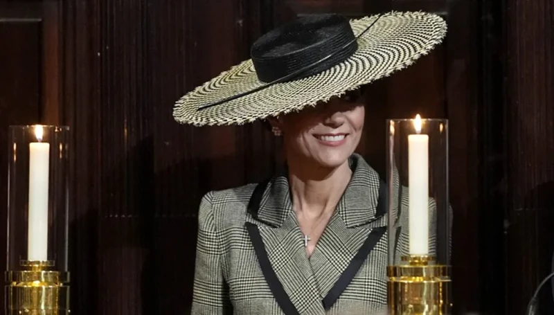 كيت ميدلتون تخطف الأنظار أناقة تحاكي التاريخ (صور)