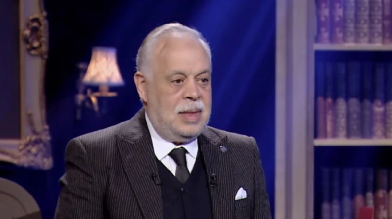 "الشمال هيفهما شمال"، أشرف زكي يعلق على إهانة رامز أسماء جلال